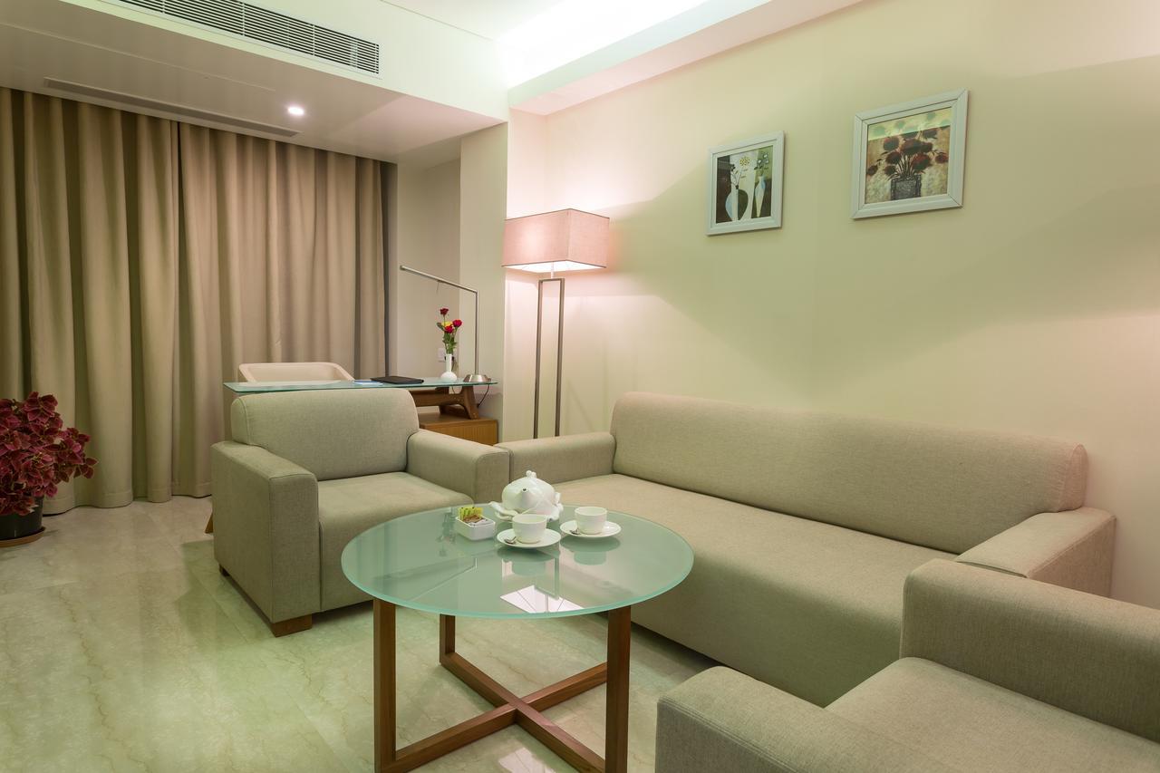 Classic Grande,A Member Of Radisson امفال المظهر الخارجي الصورة